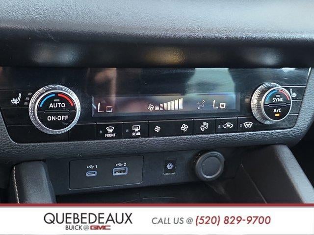 2023 Mitsubishi Outlander PHEV SE