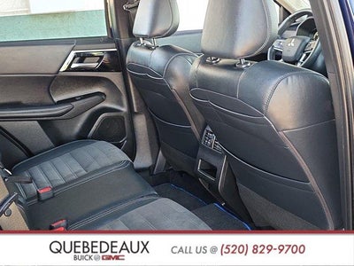 2023 Mitsubishi Outlander PHEV SE
