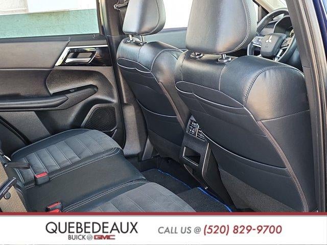 2023 Mitsubishi Outlander PHEV SE