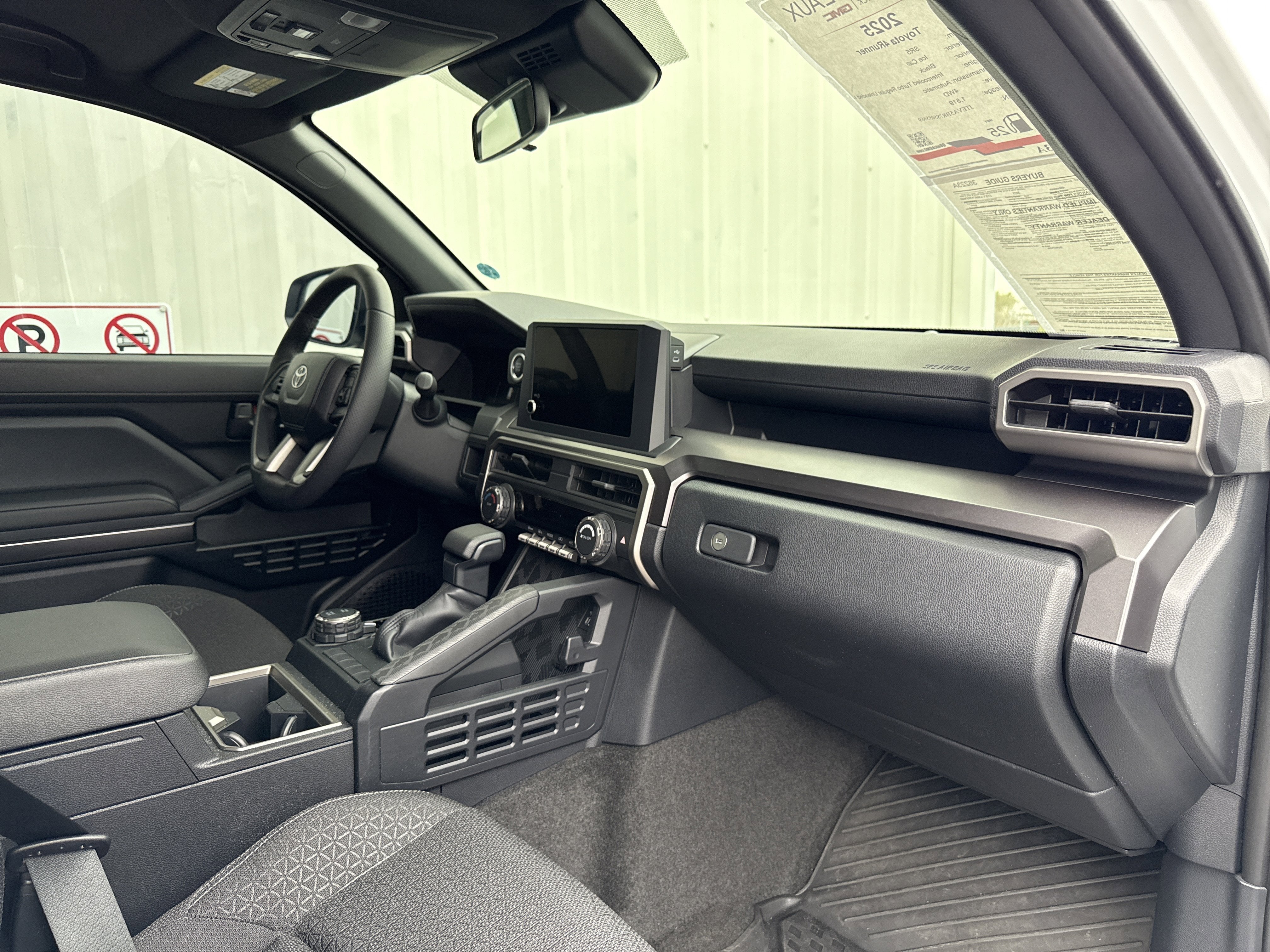 2025 Toyota 4Runner SR5