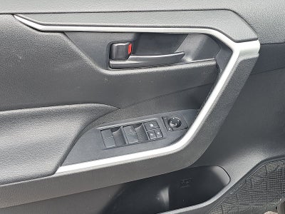 2020 Toyota RAV4 Hybrid LE