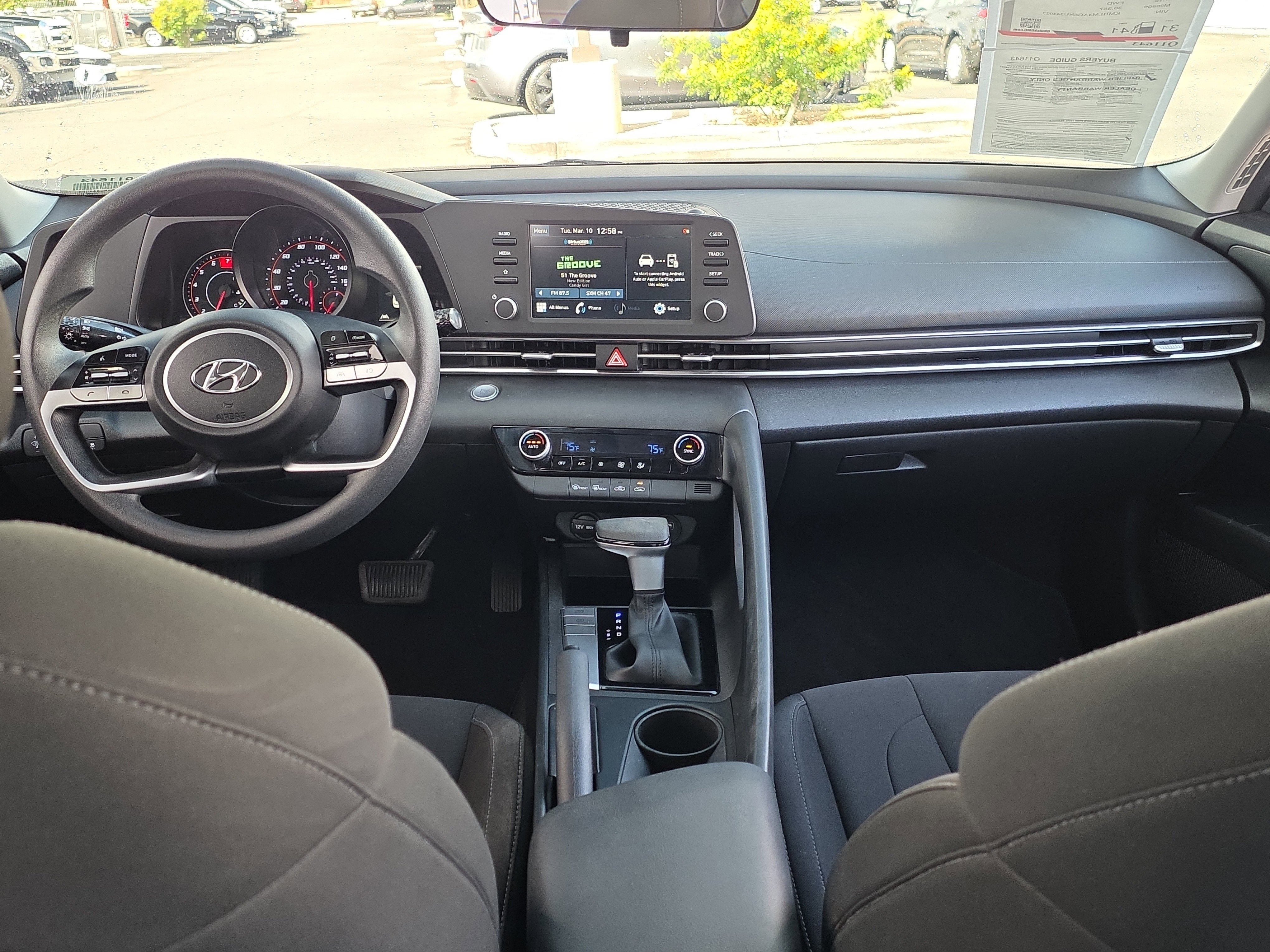 2022 Hyundai Elantra SEL