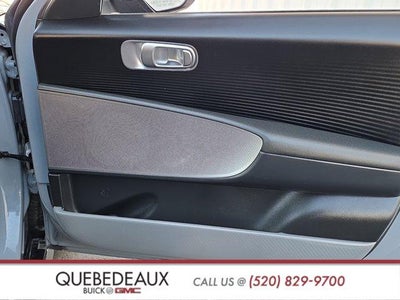 2024 Hyundai IONIQ 6 SE Standard Range