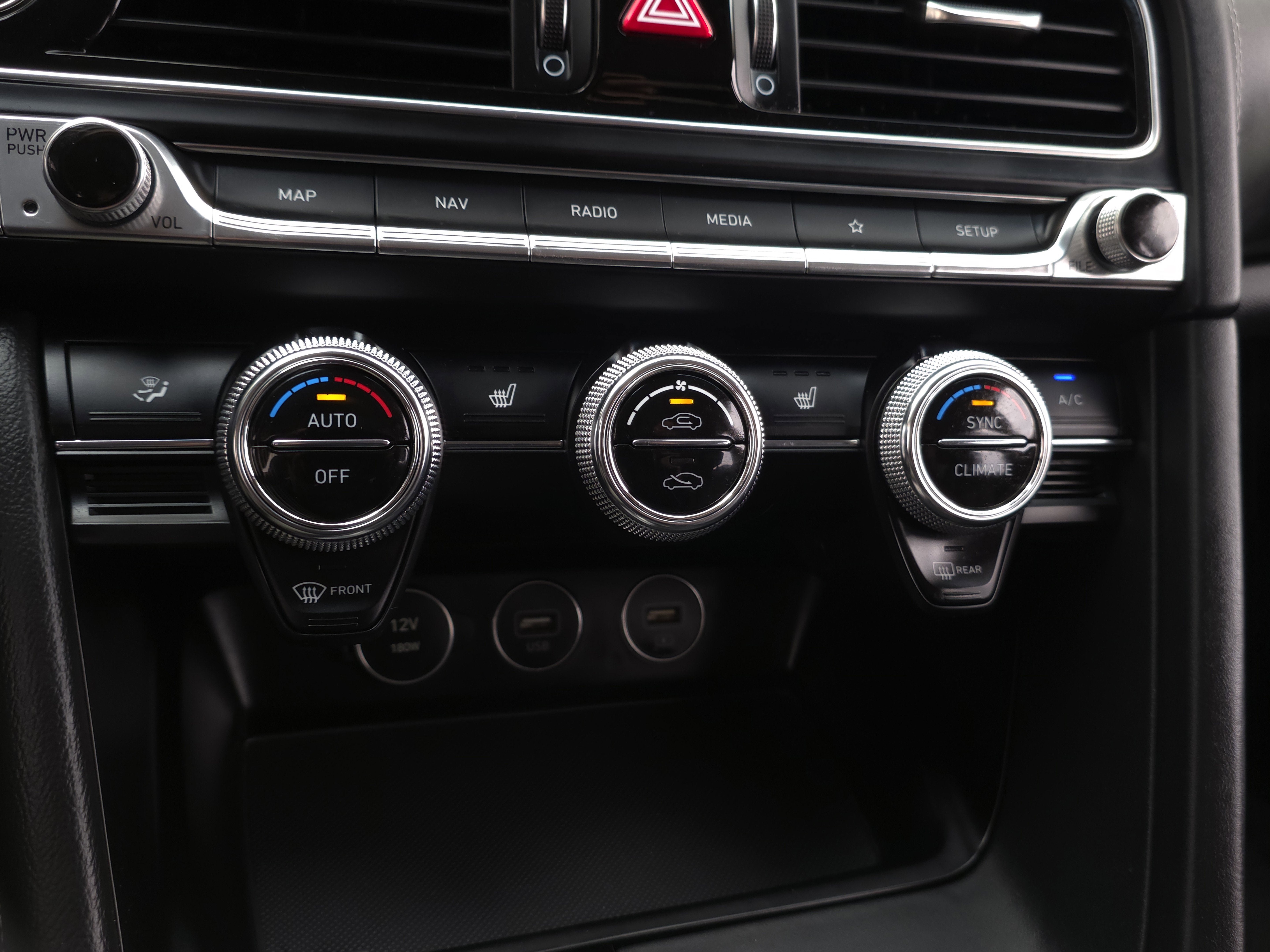 2022 Genesis G70 2.0T