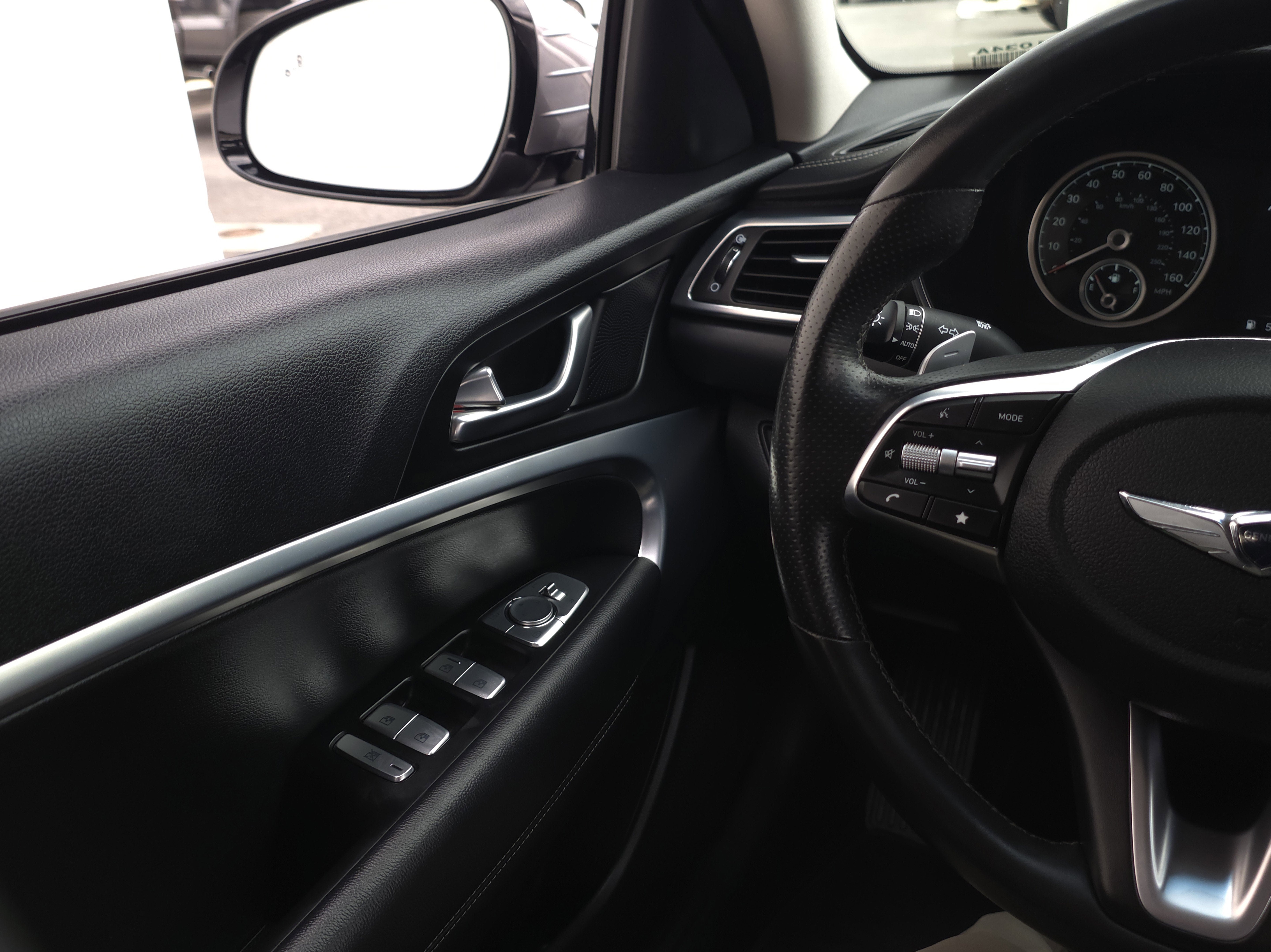 2022 Genesis G70 2.0T