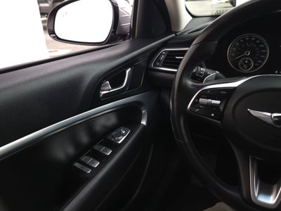 2022 Genesis G70 2.0T