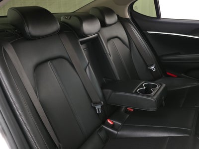 2022 Genesis G70 2.0T