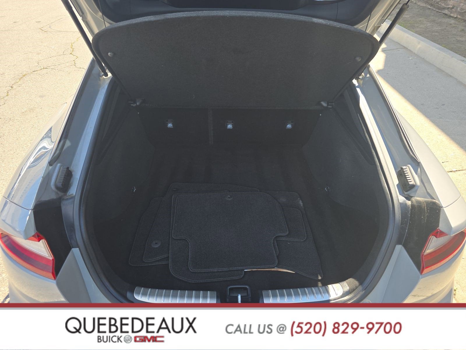 2020 Kia Stinger GT1