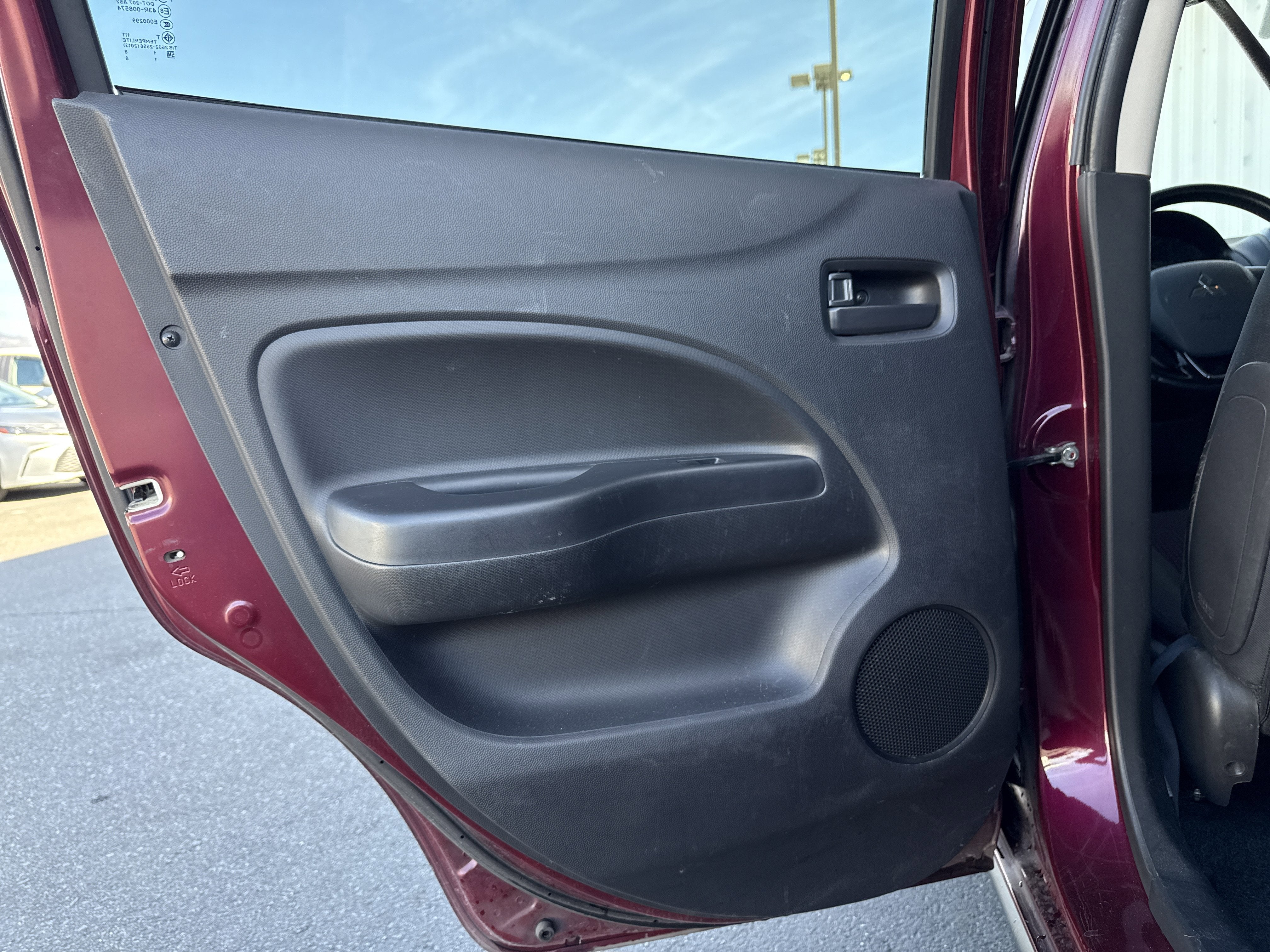 2020 Mitsubishi Mirage LE