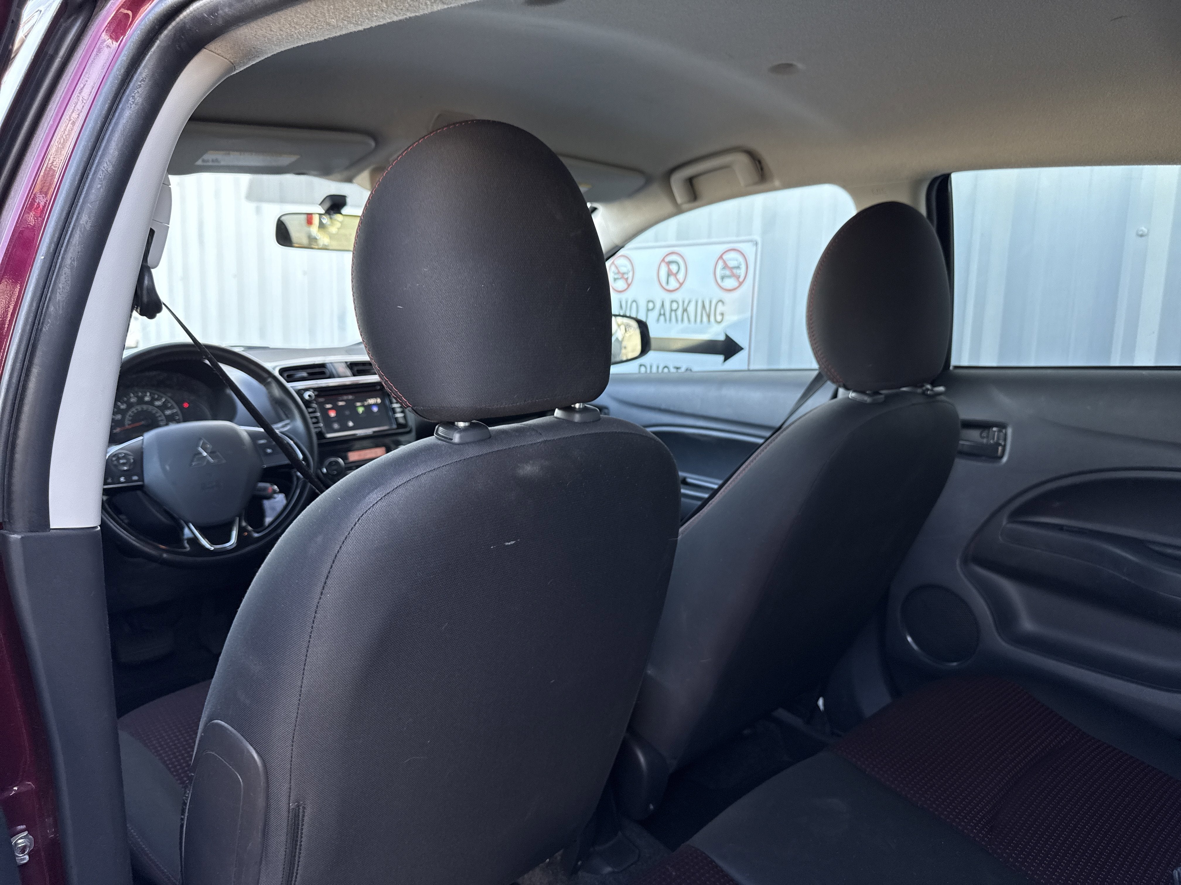 2020 Mitsubishi Mirage LE