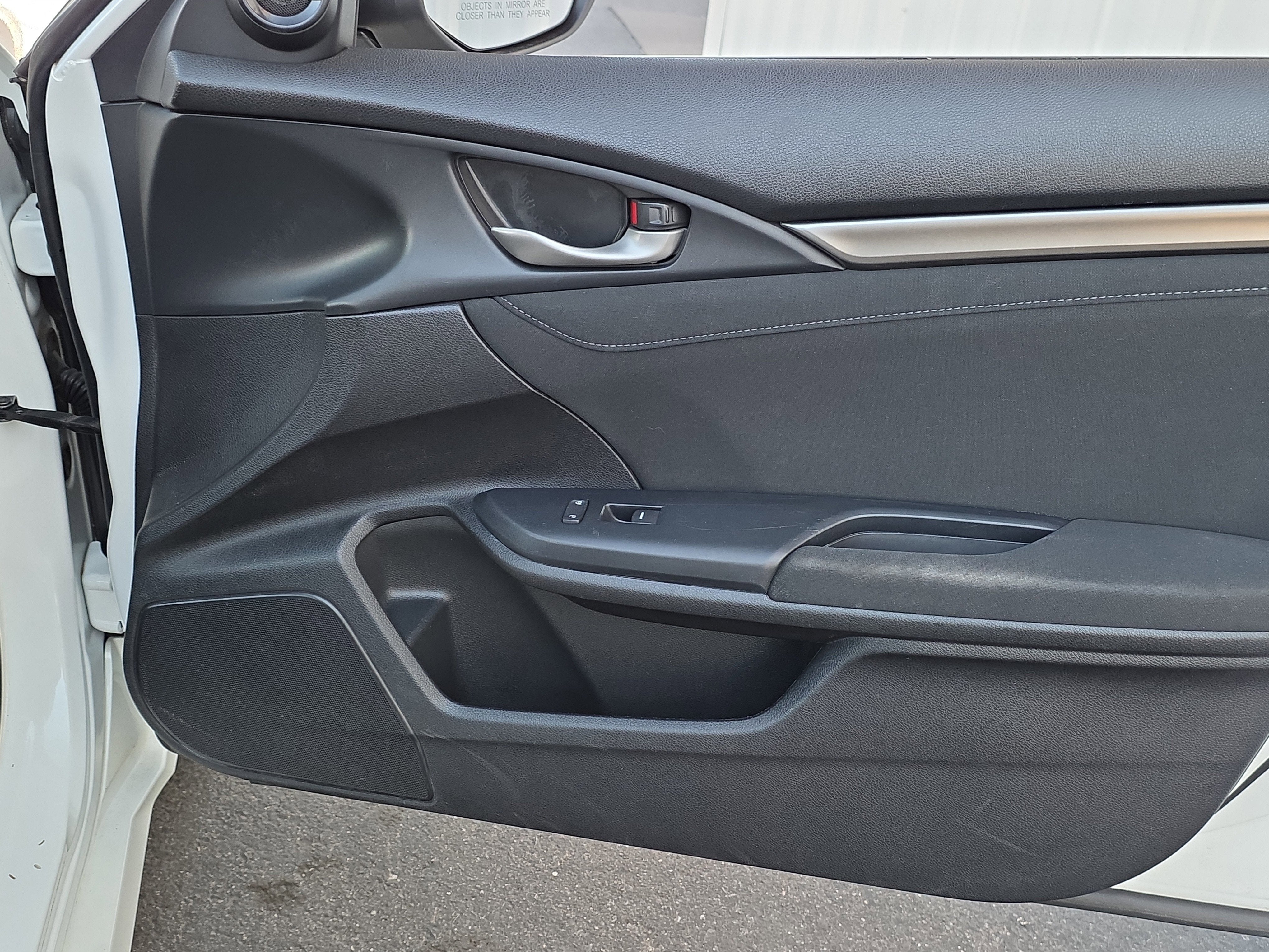 2018 Honda Civic Hatchback EX