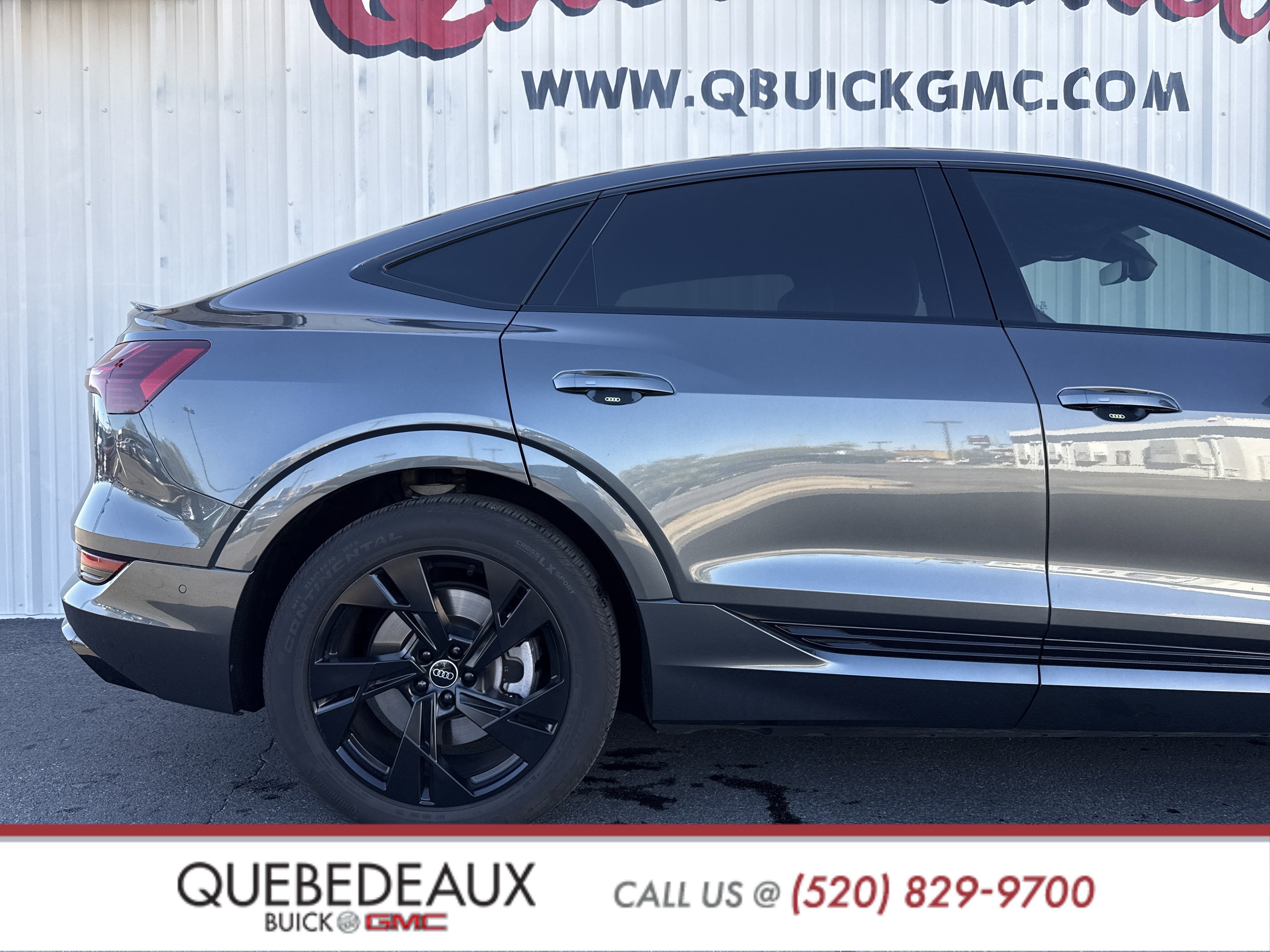 2023 Audi e-tron Sportback S line Premium