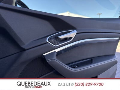 2023 Audi e-tron Sportback S line Premium