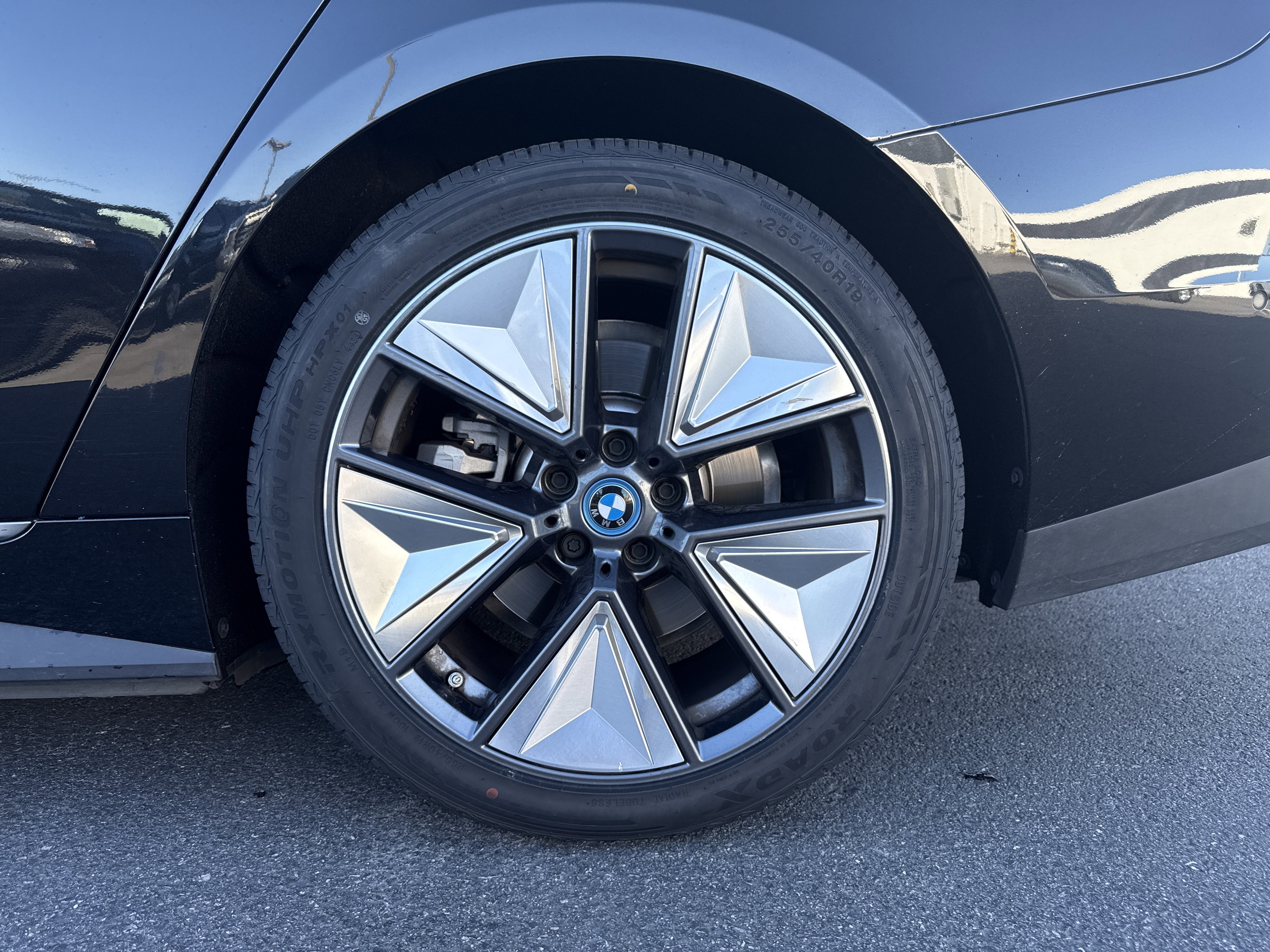 2023 BMW i4 eDrive40